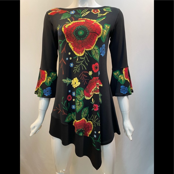 EVA VARRO SAVANNAH BELL SLEEVES TUNIC -FARAH - Picture 1 of 2